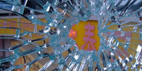 Shattered Glass in 